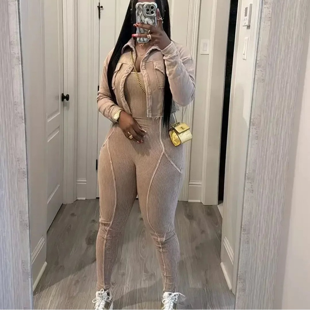 Chic Ribbed Jumpsuit with Cropped Jacket Set